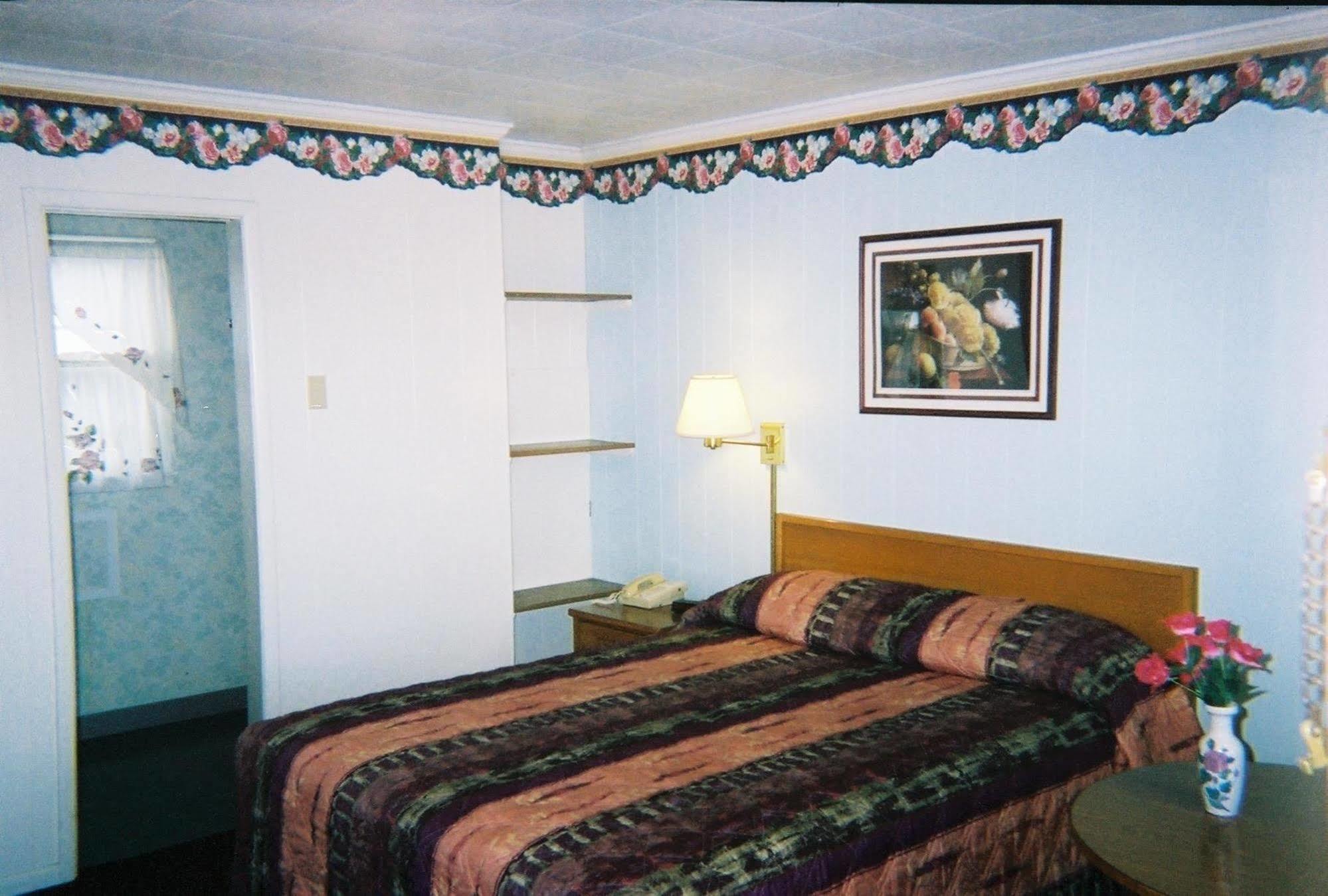 Rainbow Motel Montpelier المظهر الخارجي الصورة